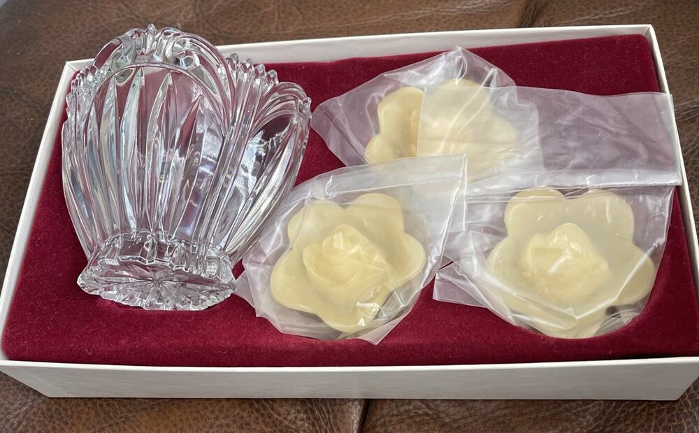 Oneida Crystal "AUGUSTINA" 4 1/2" Votive & 3 Scented Rose Candles NEW
